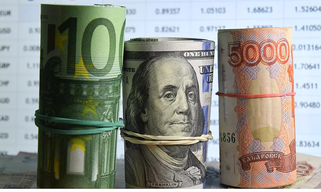 За 2025 год курс рубля в Кыргызстане вырос на 12%