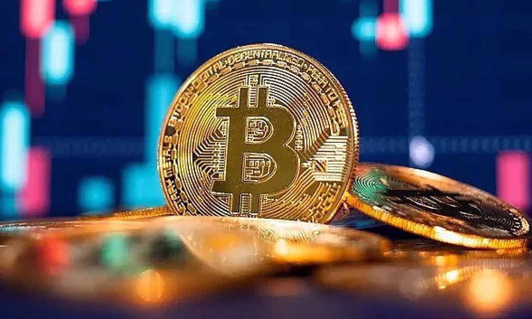 Тест Ормузским проливом: почему биткоин перестал бояться нефтяных шоков