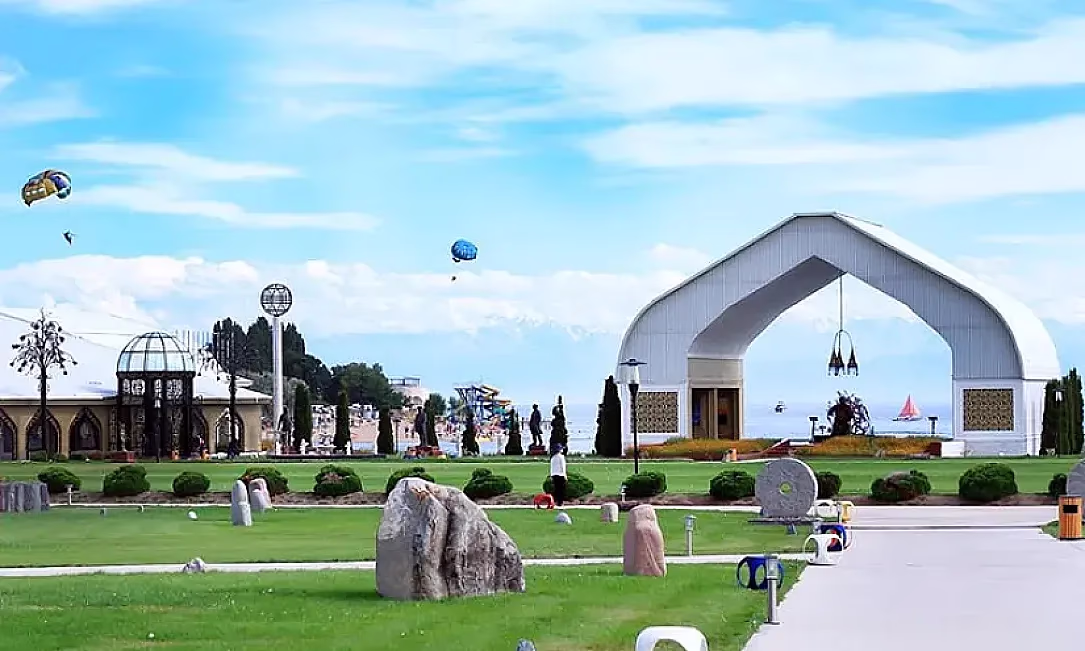 На Иссык-Куле стартовал VIII Кыргызско-Российский экономический форум