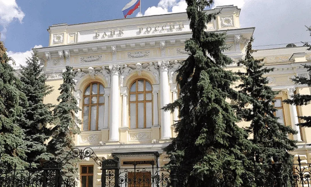 Банк России вновь выпустил инвестиционные монеты «Георгий Победоносец»
