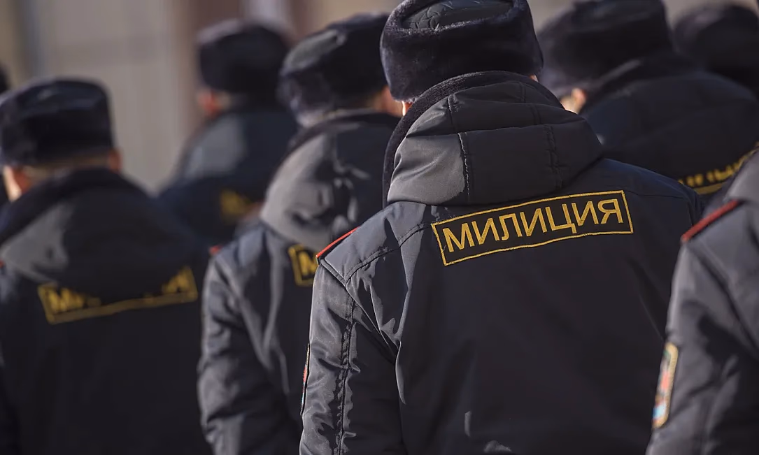 С 1 декабря силовики и военные в Кыргызстане будут получать больше