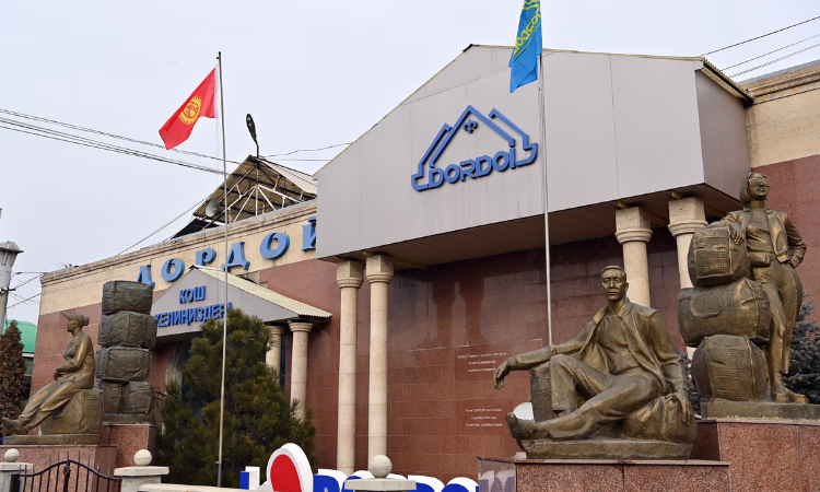 Садыр Жапаров: «Мы хотим вывести отечественную экономику из «тени»