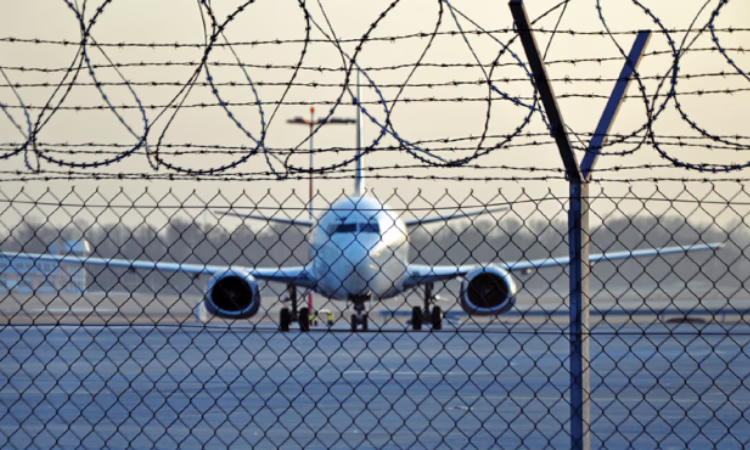 Гражданина РК экстрадировали из КР за организацию финансовой пирамиды