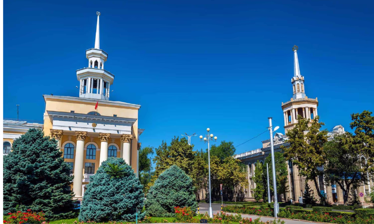 Национальным банком утверждены эскизы коллекционных монет на 2022 год