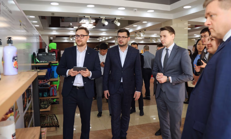 Артём Новиков: «Развитие шоурумов придаст импульс развитию экономики»