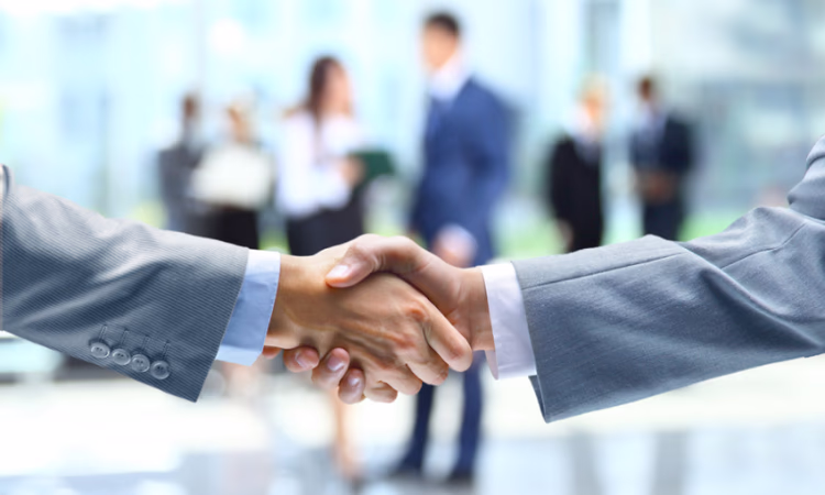 Как правильно выбрать финансового посредника?