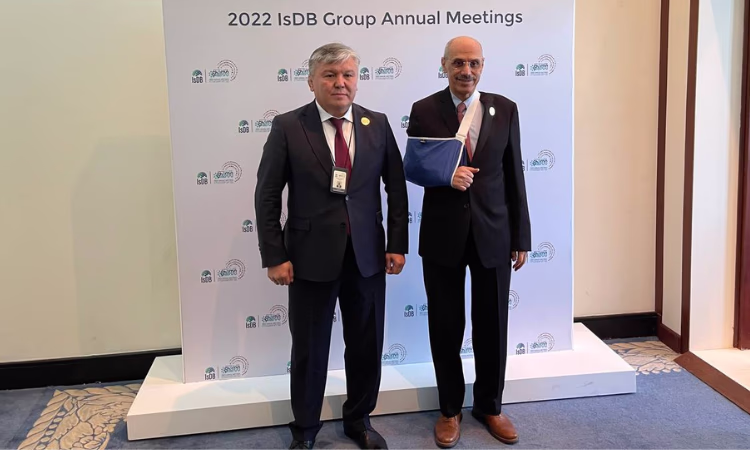 В Бишкеке могут открыть офис Исламского банка развития