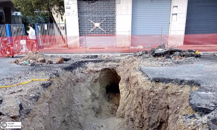 Феррагосто, или Как грабитель банка спасен из-под завала в Ватикане