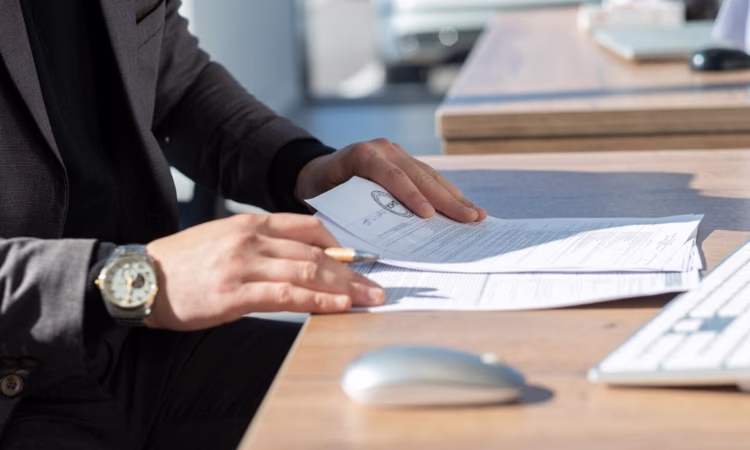 Комбанки рассмотрят обращения заемщиков и окажут финансовую поддержку