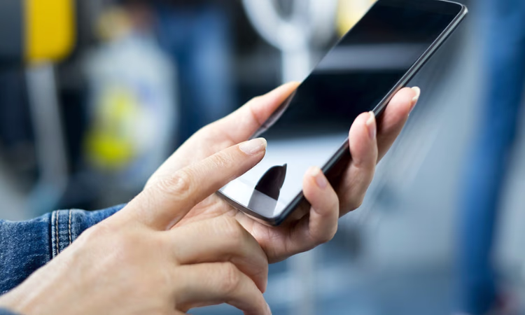 Российские банки запустят международные переводы по номеру телефона