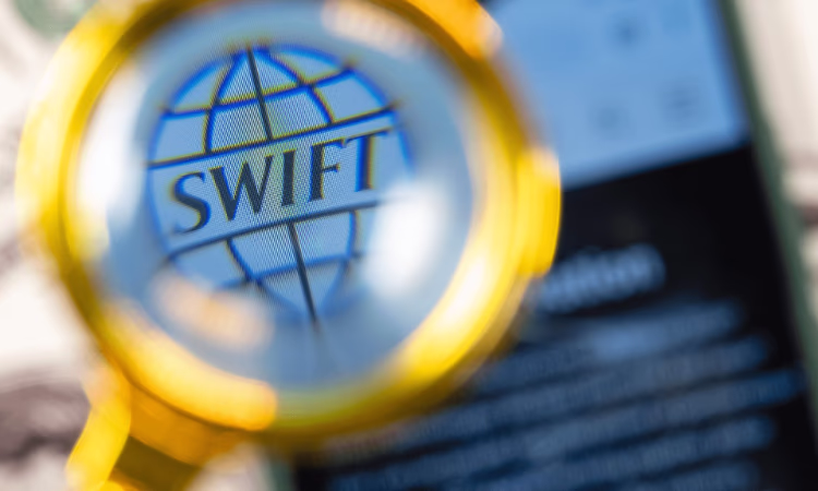 «Халык Банк» установил тарифы на безналичные переводы в пользу клиентов