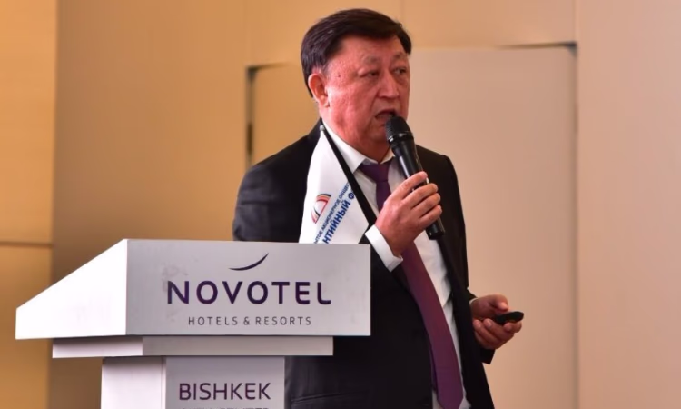 Малик Абакиров: «ММСП - основа экономики, а финсектор - ее кровеносная система»