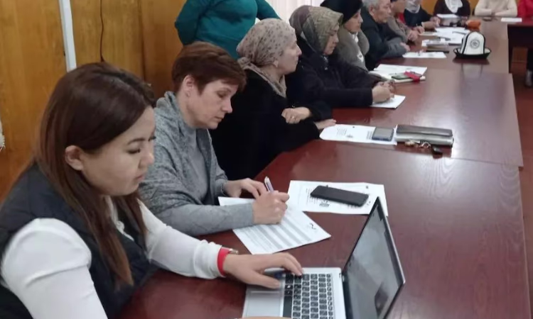 «Женский банк мира» провел круглый стол по занятости женщин в регионах