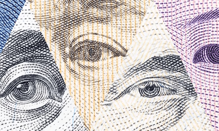 Национальный банк приостановил работу пяти обменок Бишкека