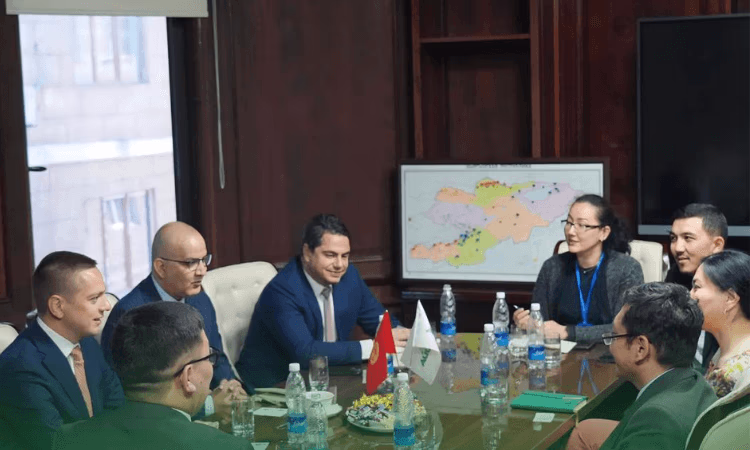 «Айыл Банк» и Mashreq Bank обсудили вопросы сотрудничества