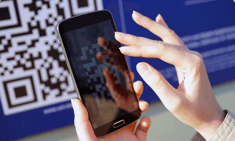 На 1 апреля банками КР и ПО в ТСП установлено 10 159 QR-кодов