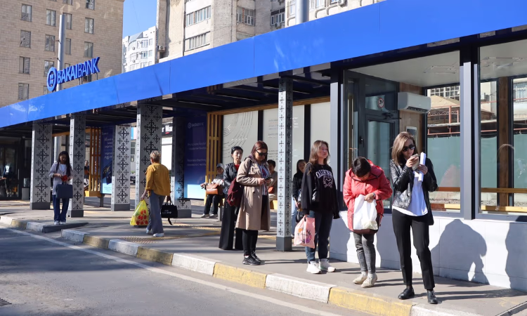 «Бакай Банк» поддержал строительство современного остановочного комплекса