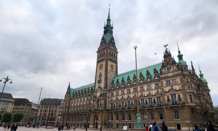 В ФРГ прошел бизнес-форум «День экономики Кыргызстана в городе Гамбург»