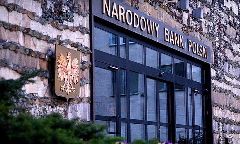 Центробанк Польши выпустил юбилейную монету к 100-летию Банка Польши