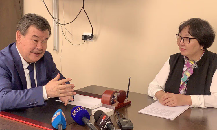 Эркин Тентишев передал в жилищный фонд ОАО «ГИК» две квартиры