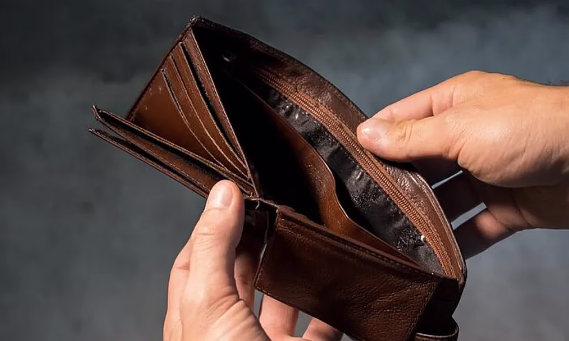 За чертой бедности в Кыргызстане остаются почти два млн человек