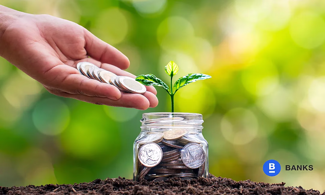 Пайыздык капиталдаштыруу менен топ-8 депозит: кантип акчаны сизге иштегидей кылуу керек