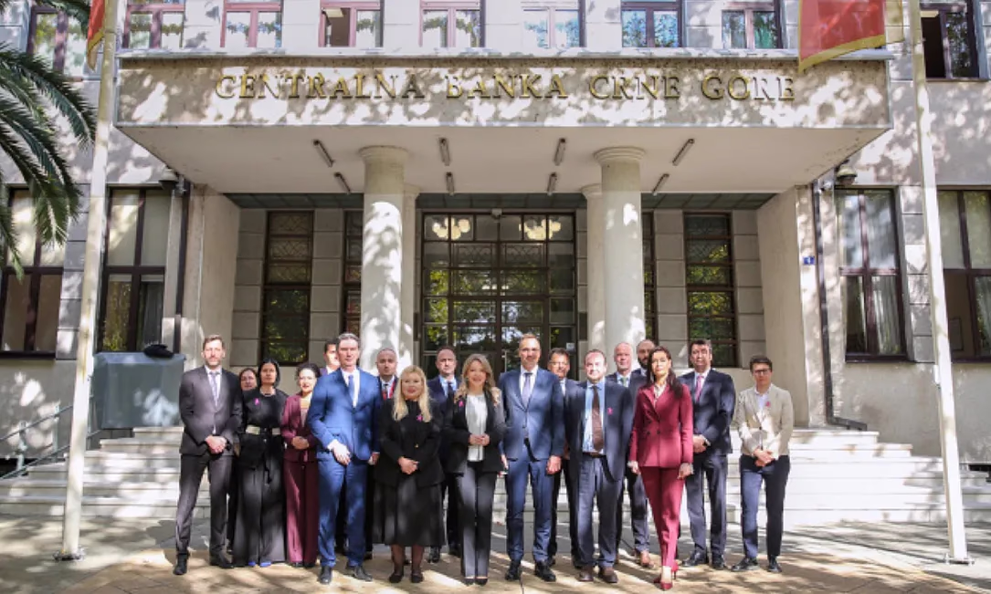 Сберегательный взнос для детей, родившихся в Неделю сбережений, увеличен до 2 000 евро