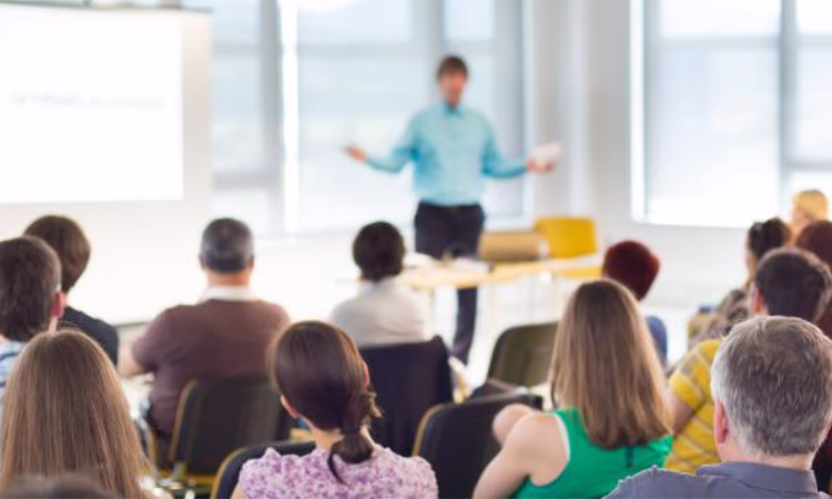 ФК «Сенти» приглашает на тренинг по инвестициям