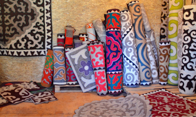 В Нарыне пройдет международный фестиваль «Кыргызский шырдак - XII»