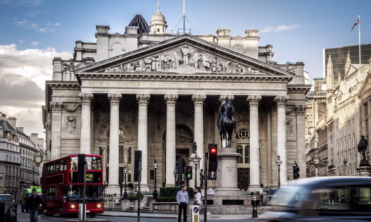 В Банке Англии выступили за резкое повышение ставок