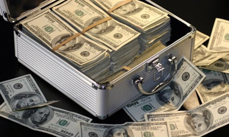Кыргызстану нужны источники финансирования