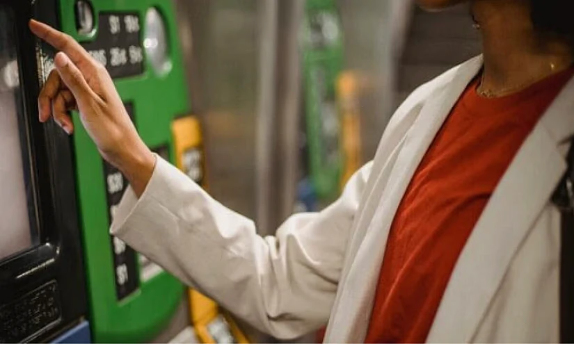 Лимиты комбанков на снятие денег в банкоматах создают проблемы для населения – НБ КР