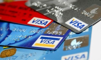 Минимальная комиссия за обналичивание денег с карт Visa в сторонних банкоматах теперь 50 сомов