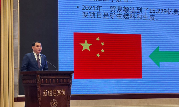 Кыргызстан и Китай заключили 29 соглашений на 1 млрд долларов